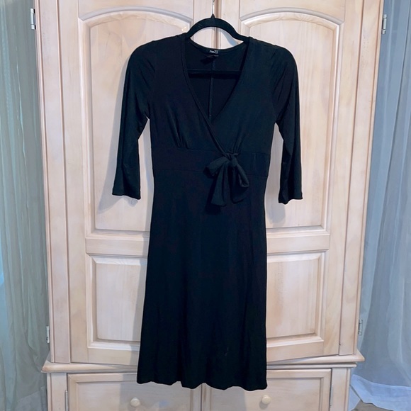 Junior Small, Stretchy, Black mid-length dress - Picture 1 of 2
